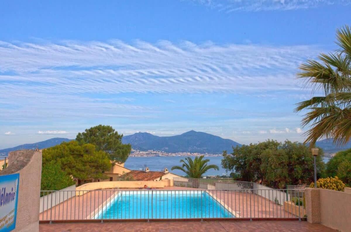 Studio Vue Mer A Porticcio Piscine Et Parking エクステリア 写真