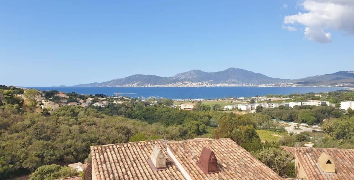 Studio Vue Mer A Porticcio Piscine Et Parking エクステリア 写真